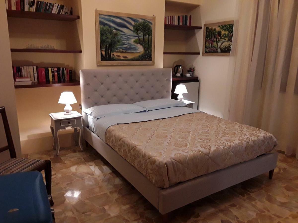 La Riviera Bed and Breakfast Milazzo Exteriör bild