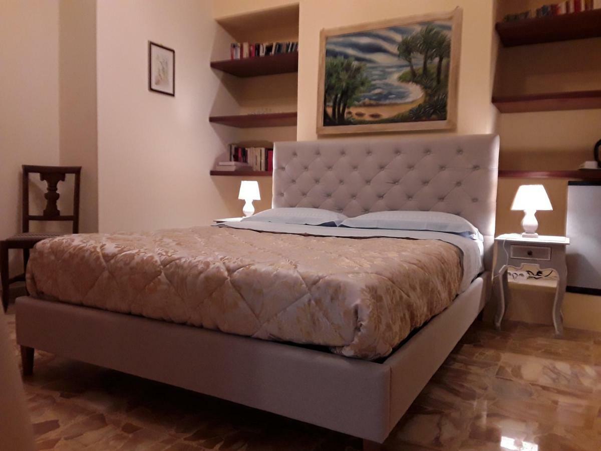 La Riviera Bed and Breakfast Milazzo Exteriör bild